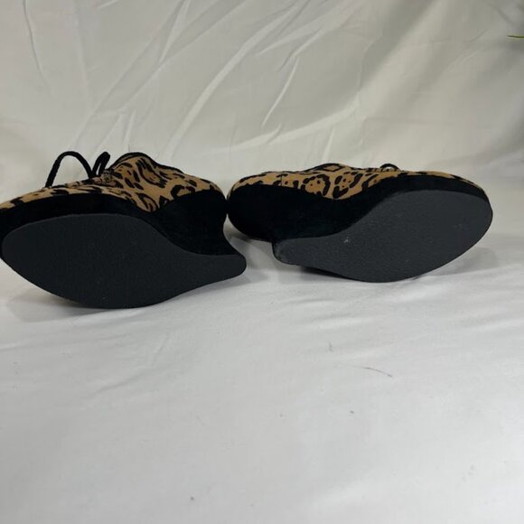 L.A.M.B. Gwen Stefani Leopard Wedge Shoes - 7 1/2 M - Picture 7 of 9